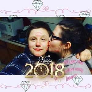 Meet your Posher, Marie